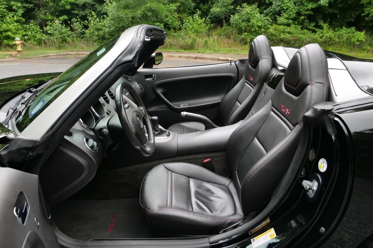 2007 Pontiac Solstice GXP Convertible / Premium Package / Manual! Lincolnton NC