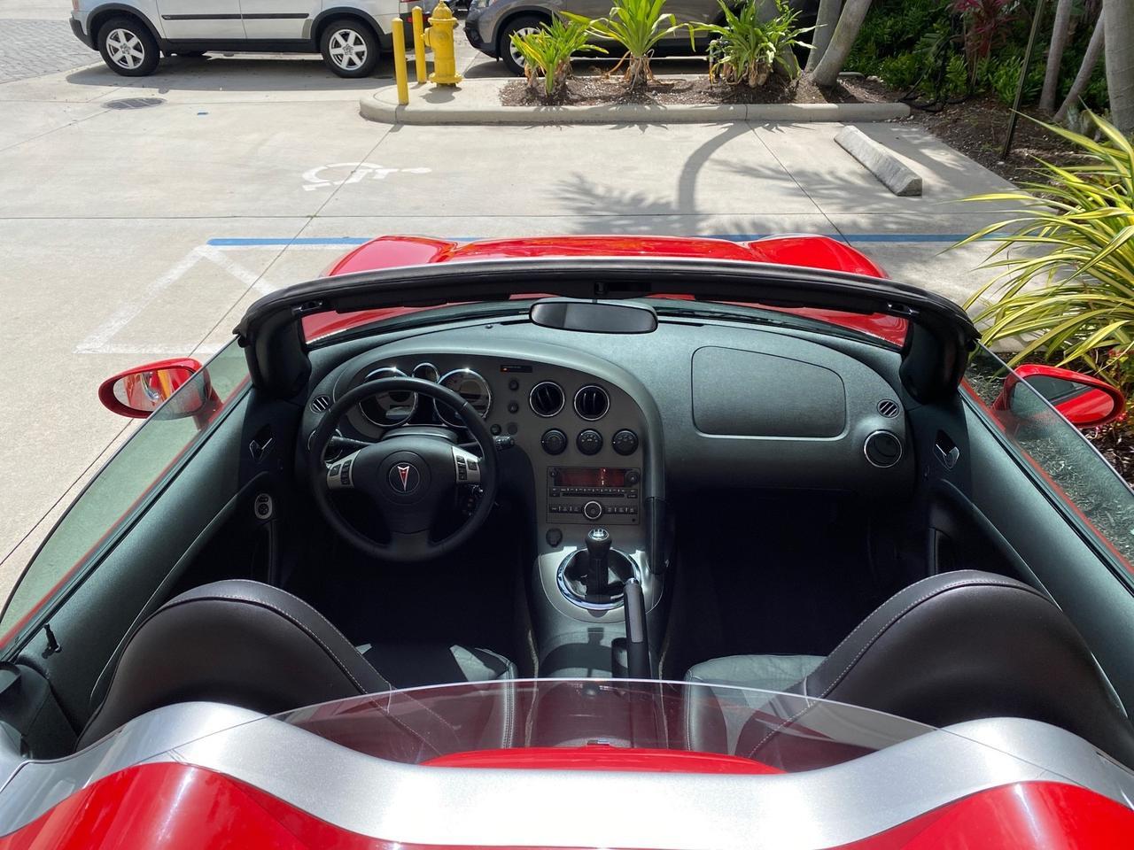 2007 Pontiac Solstice LOW MILES 38,147 5SPD AC Pompano Beach FL
