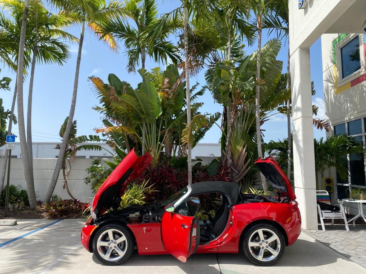 2007 Pontiac Solstice LOW MILES 38,147 5SPD AC Pompano Beach FL