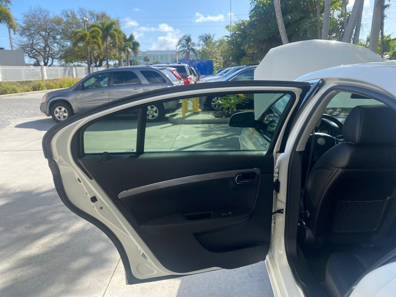 2007 Saturn Aura XR SEDAN LOW MILES 37,618 Pompano Beach FL