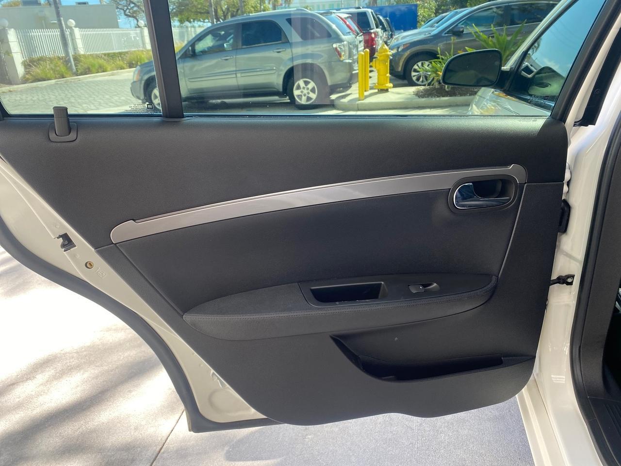 2007 Saturn Aura XR SEDAN LOW MILES 37,618 Pompano Beach FL