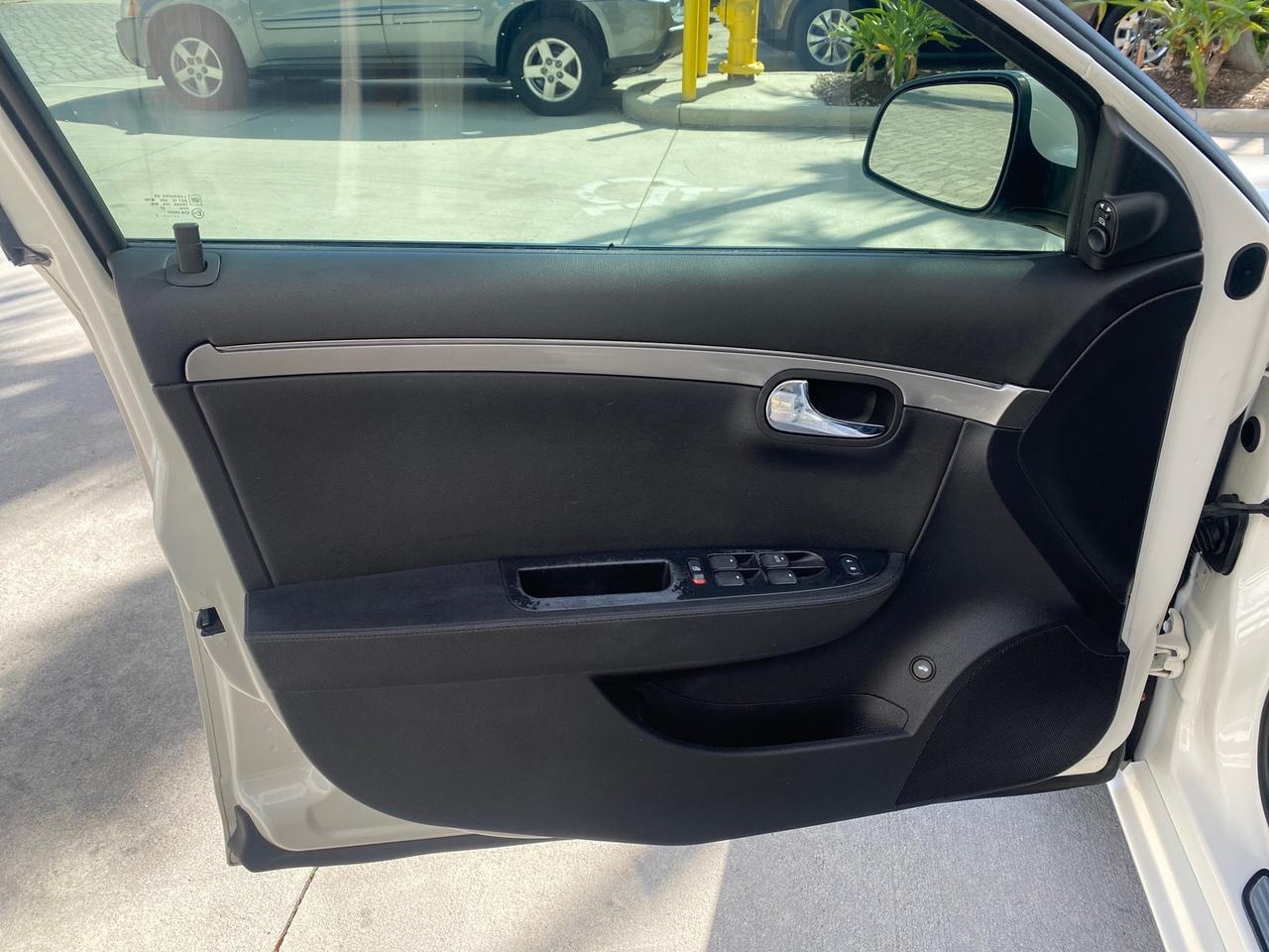 2007 Saturn Aura XR SEDAN LOW MILES 37,618 Pompano Beach FL