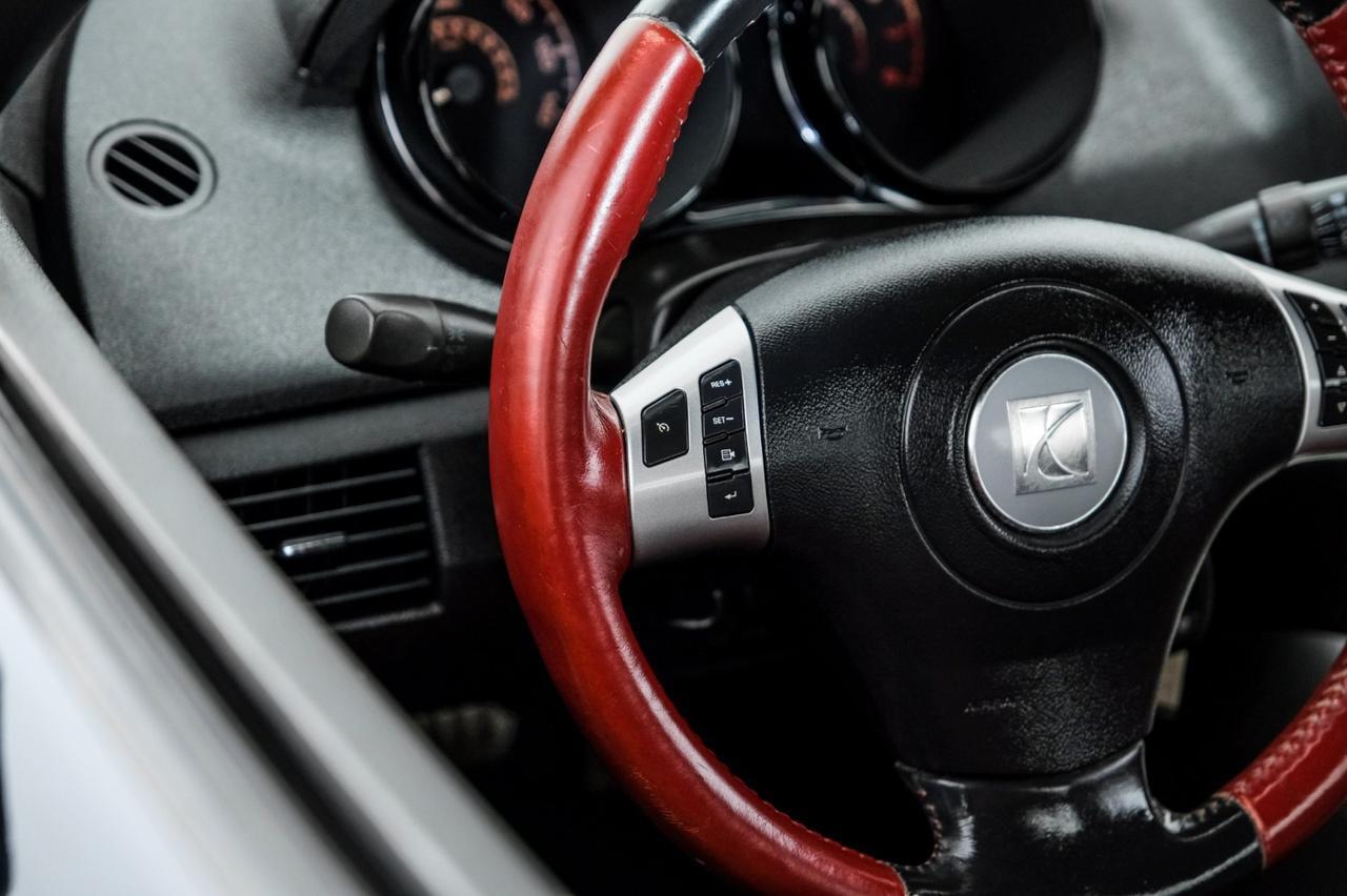 2007 Saturn Sky Roadster - Photo 12