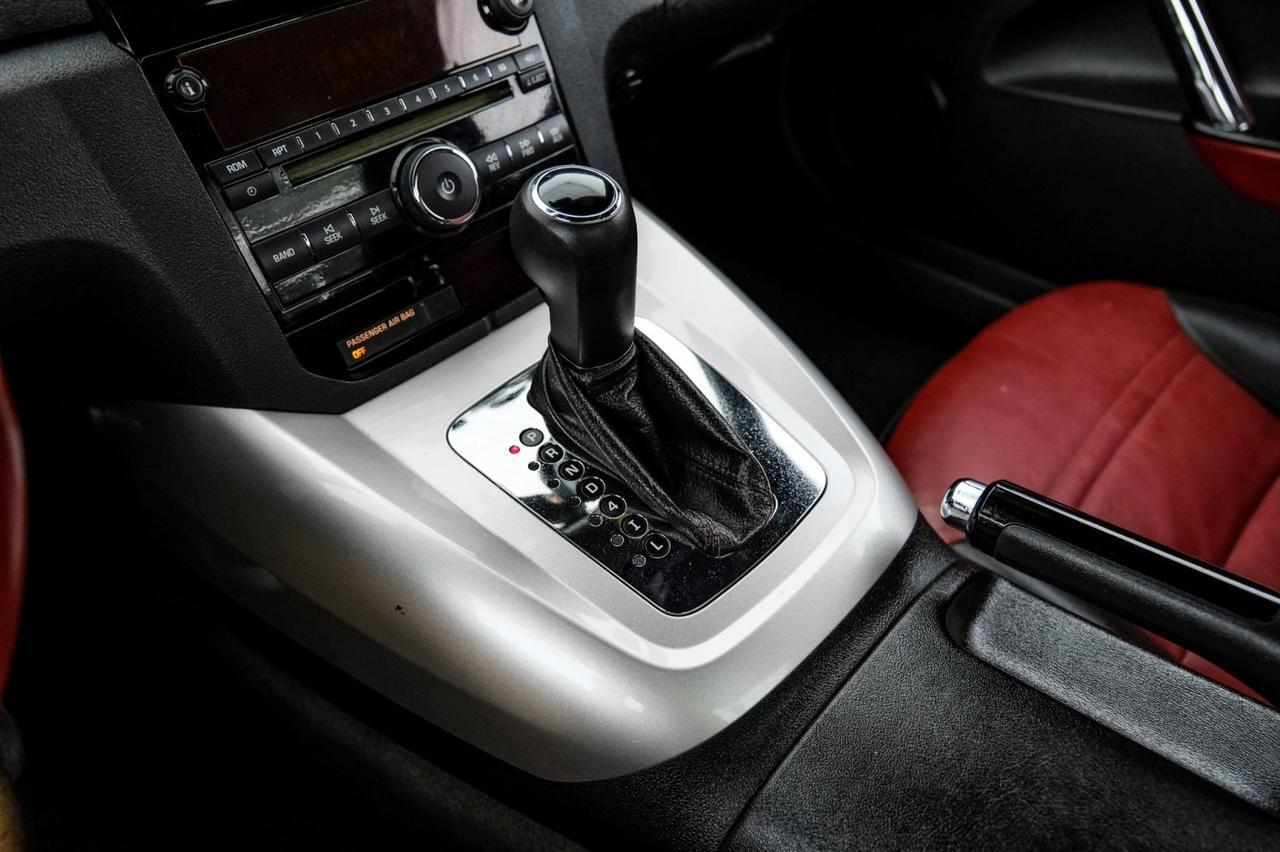2007 Saturn Sky Roadster - Photo 16