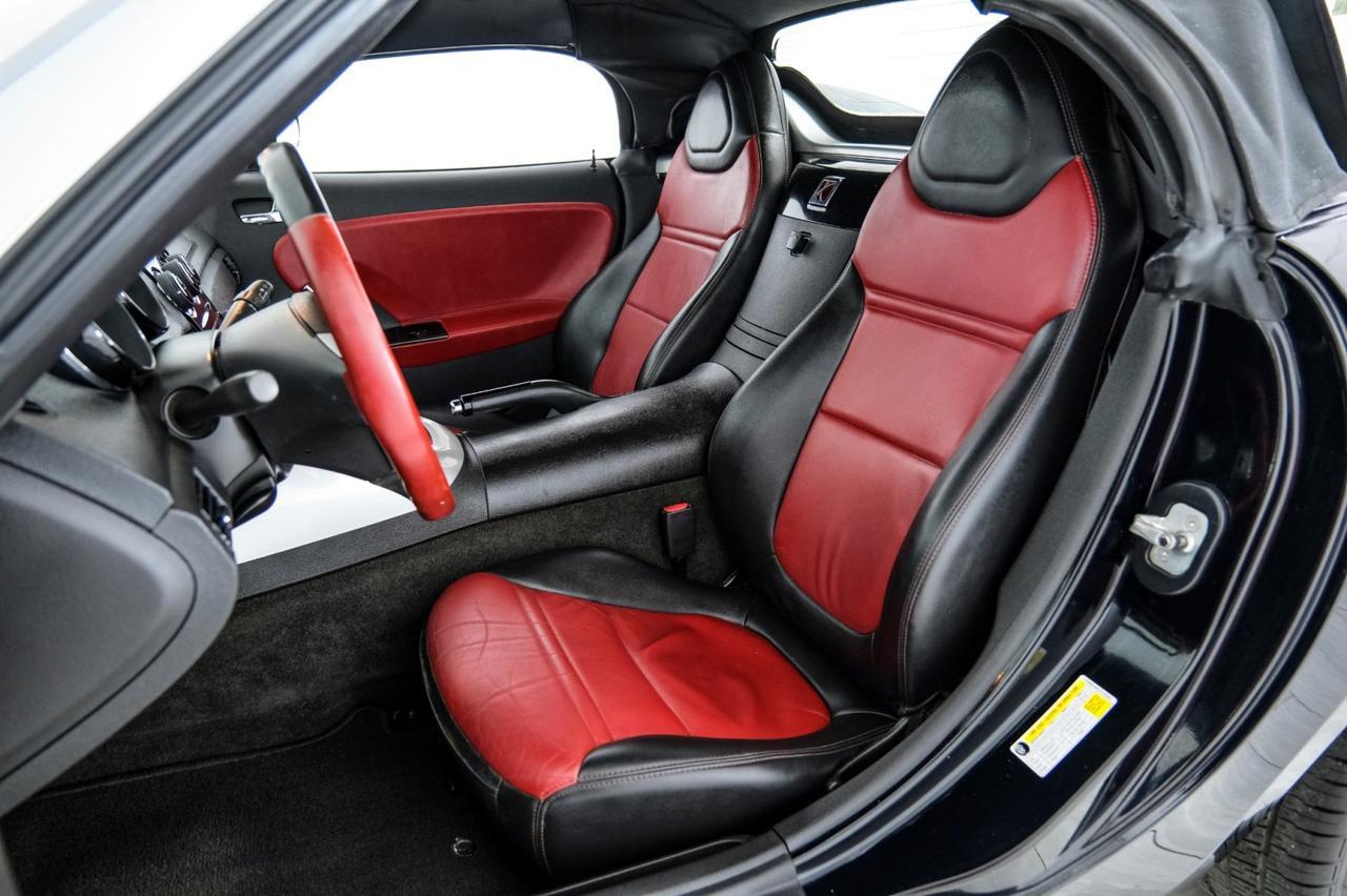 2007 Saturn Sky Roadster - Photo 20