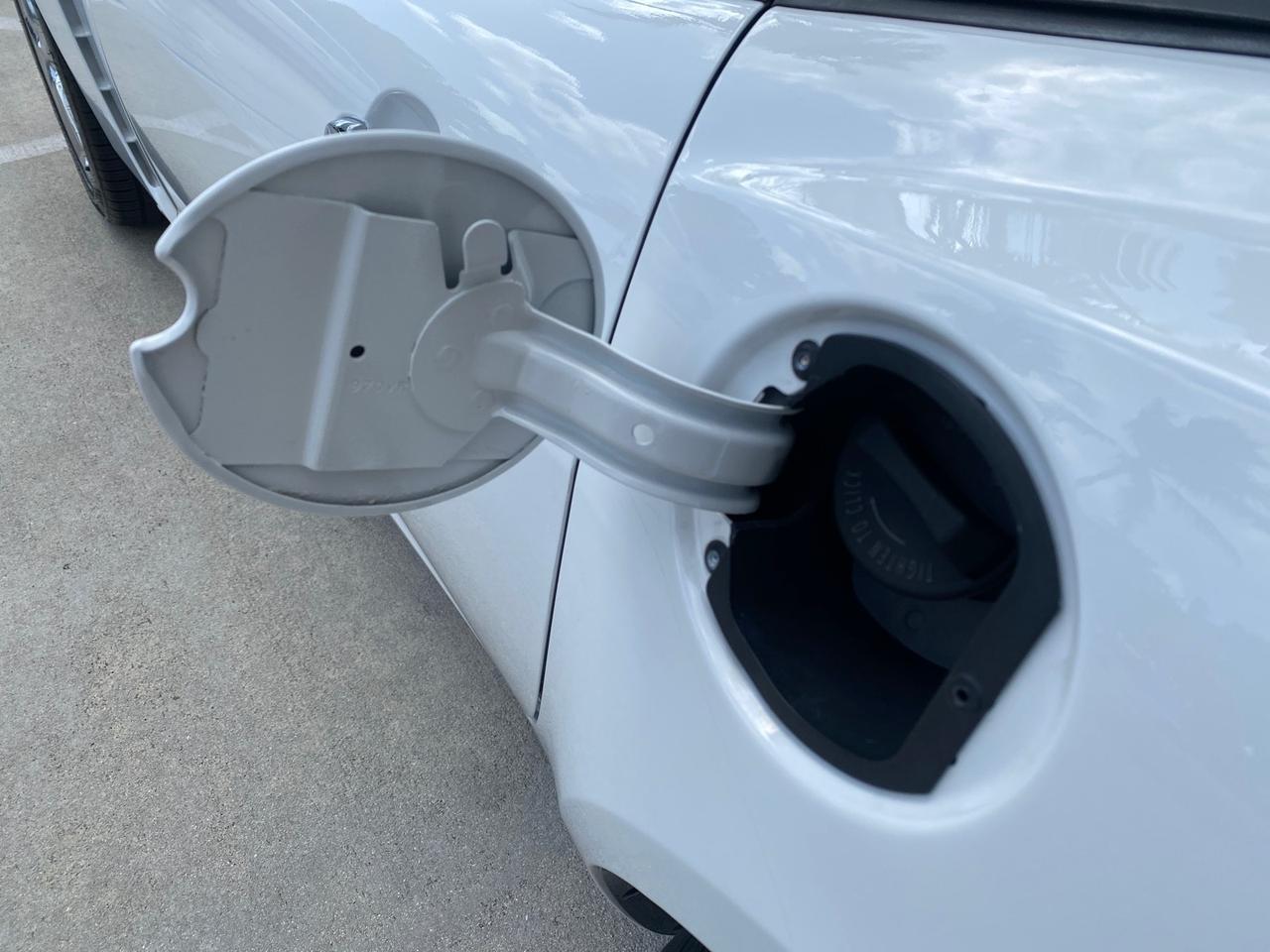 2007 Saturn Sky LOW MILES 21,329 5 SPEED MANUAL Pompano Beach FL