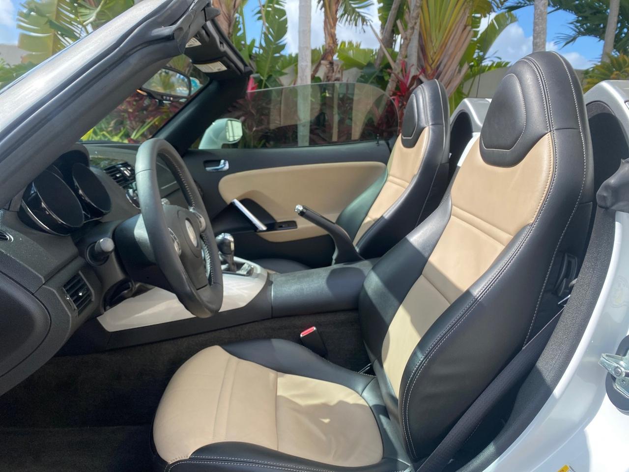 2007 Saturn Sky LOW MILES 21,329 5 SPEED MANUAL Pompano Beach FL