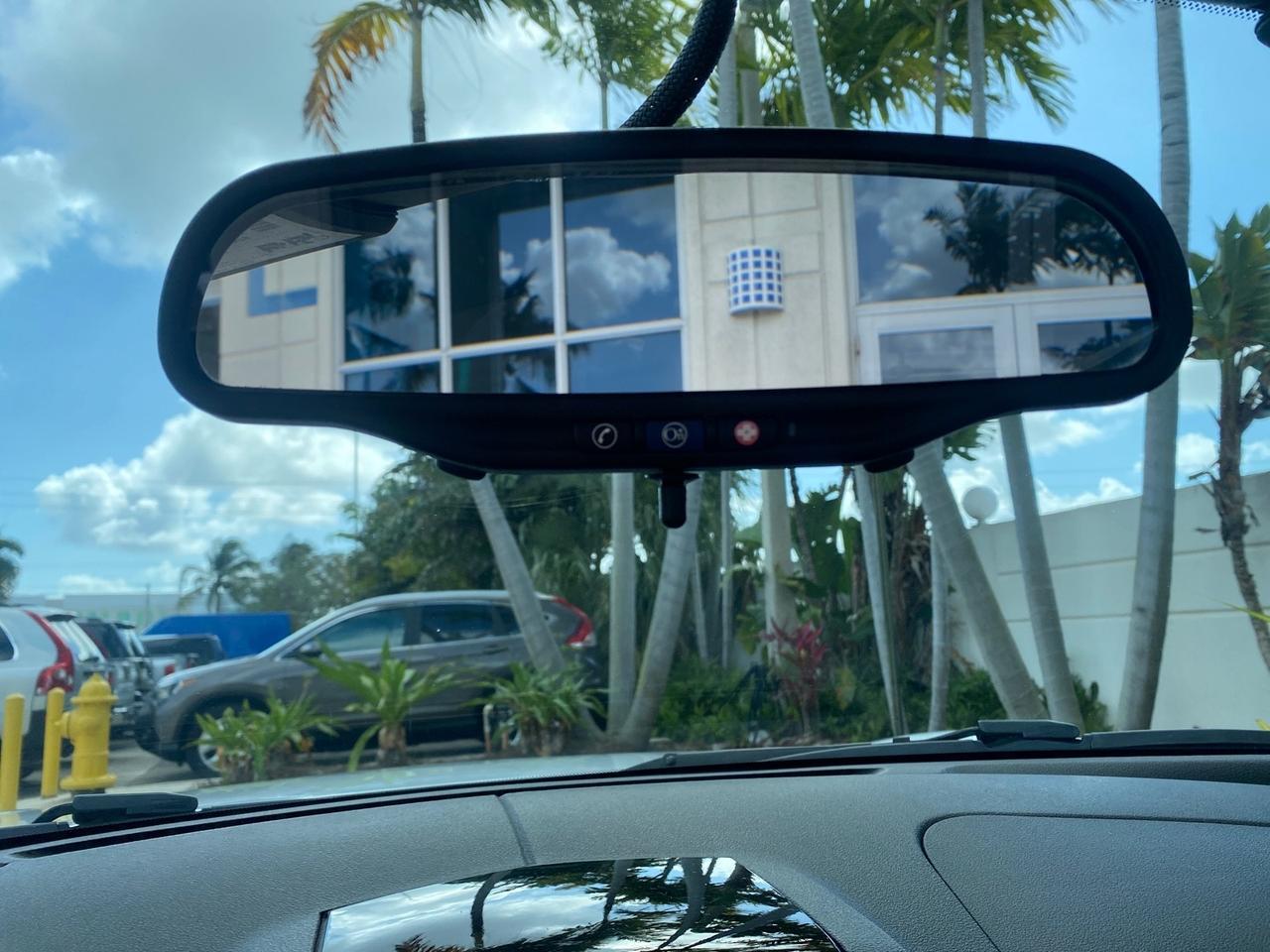 2007 Saturn Sky LOW MILES 21,329 5 SPEED MANUAL Pompano Beach FL