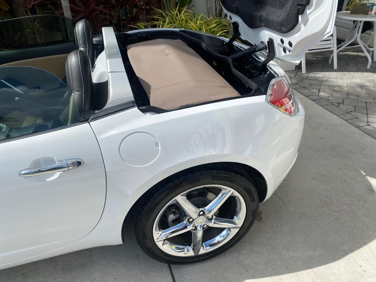 2007 Saturn Sky LOW MILES 21,329 5 SPEED MANUAL Pompano Beach FL