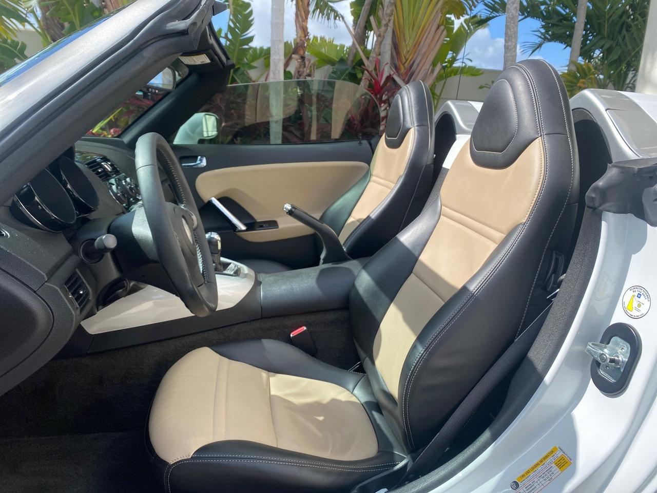 2007 Saturn Sky LOW MILES 21,329 5 SPEED MANUAL Pompano Beach FL