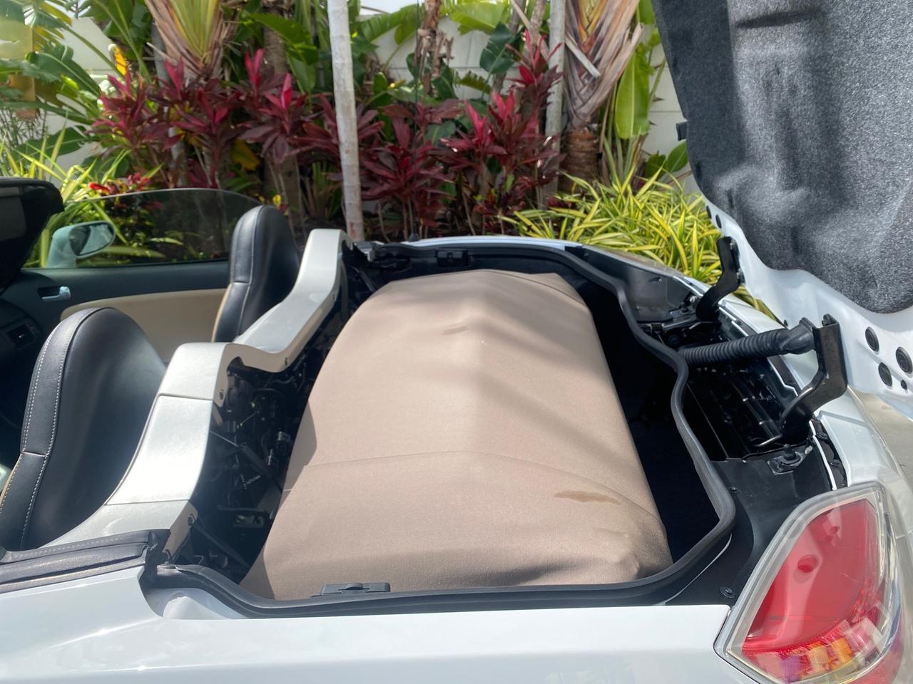 2007 Saturn Sky LOW MILES 21,329 5 SPEED MANUAL Pompano Beach FL