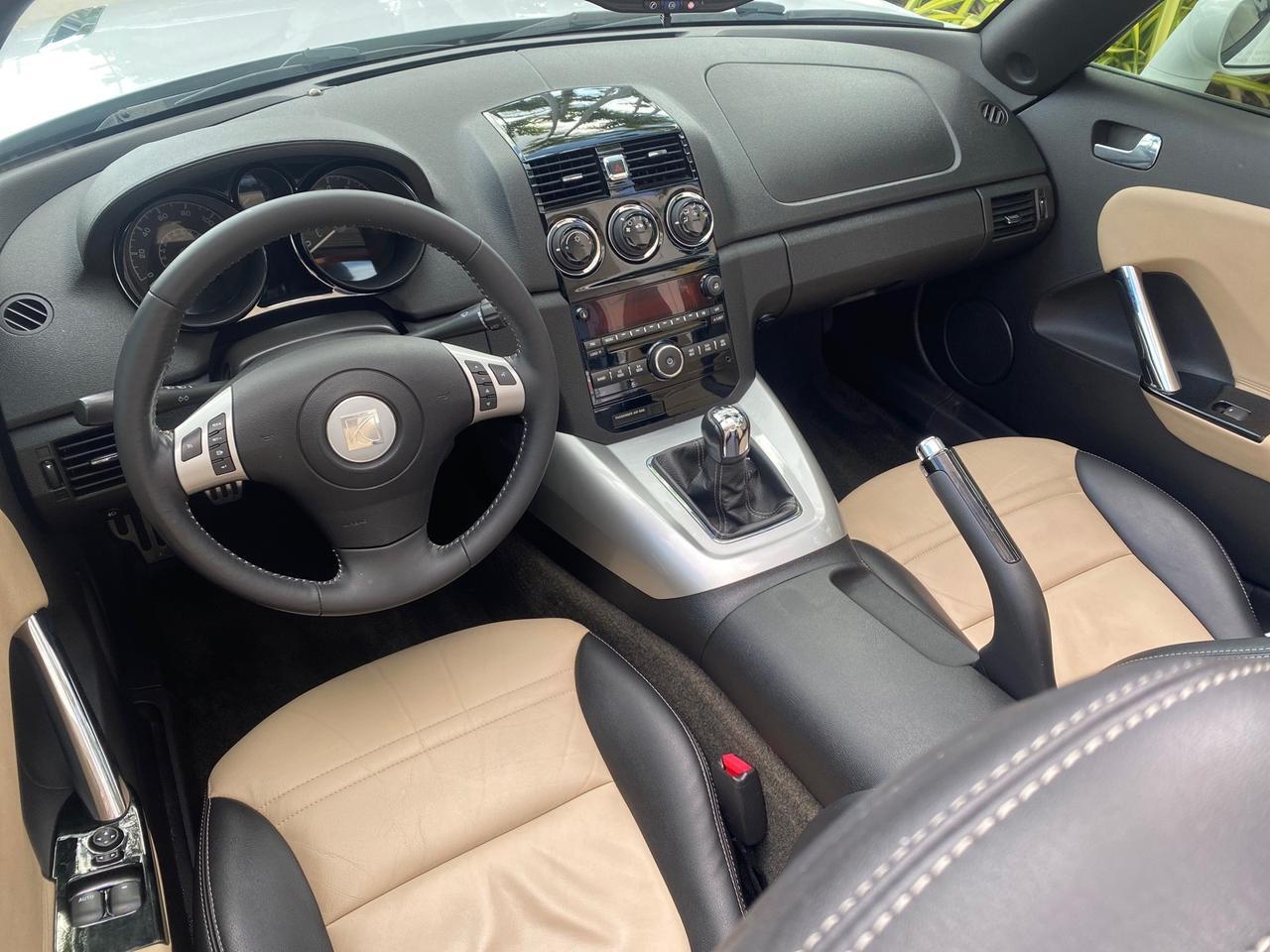 2007 Saturn Sky LOW MILES 21,329 5 SPEED MANUAL Pompano Beach FL