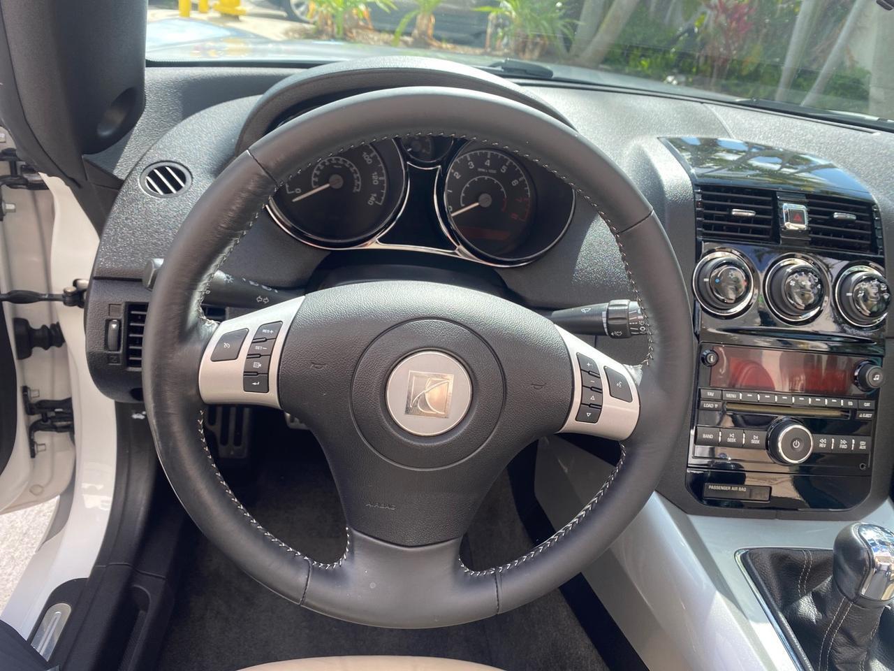 2007 Saturn Sky LOW MILES 21,329 5 SPEED MANUAL Pompano Beach FL