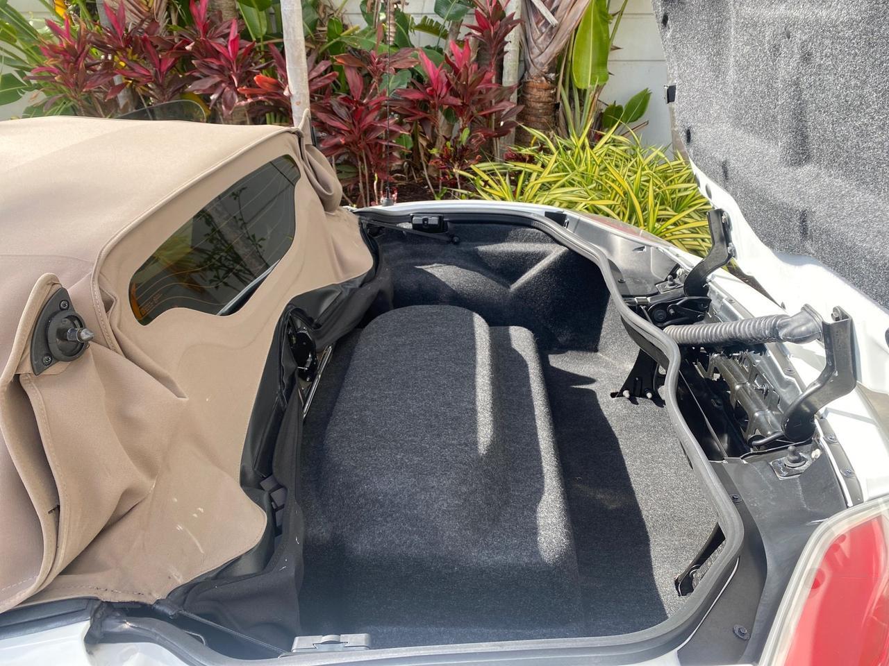 2007 Saturn Sky LOW MILES 21,329 5 SPEED MANUAL Pompano Beach FL