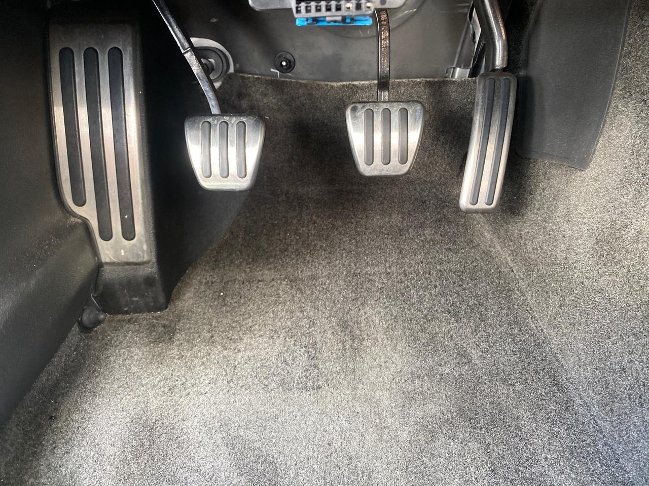 2007 Saturn Sky LOW MILES 21,329 5 SPEED MANUAL Pompano Beach FL