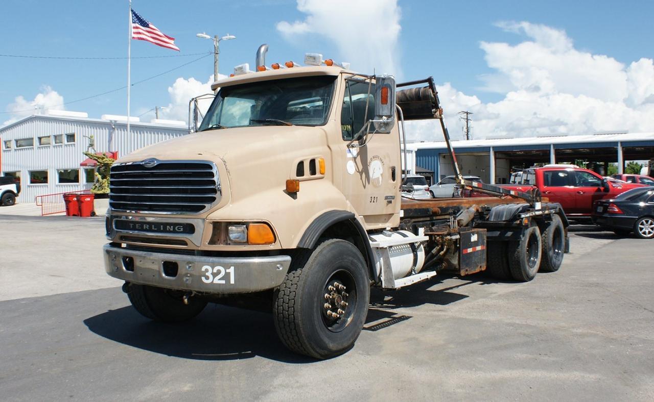 2007 Sterling LT9500 60,000 lb. Galbreath Roll-off Truck Tampa FL