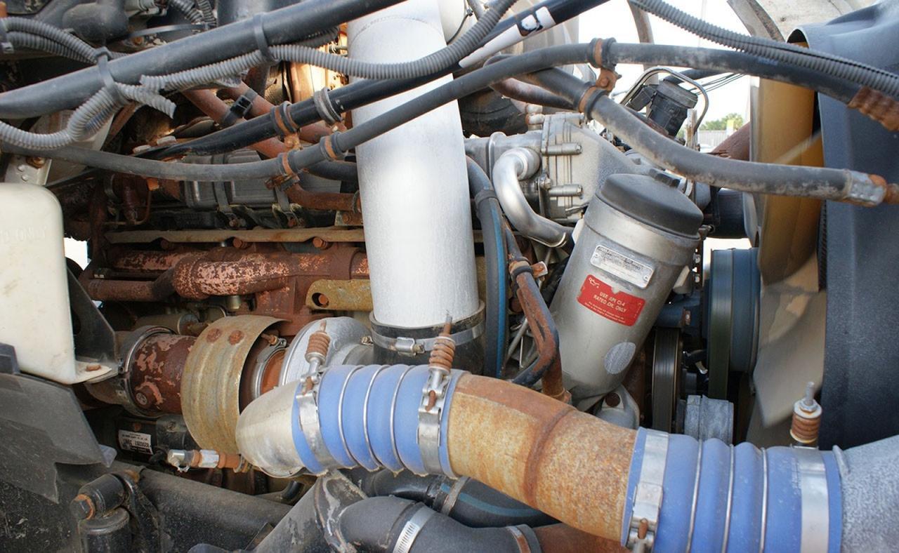 2007 Sterling LT9500 60,000 lb. Galbreath Roll-off Truck Tampa FL