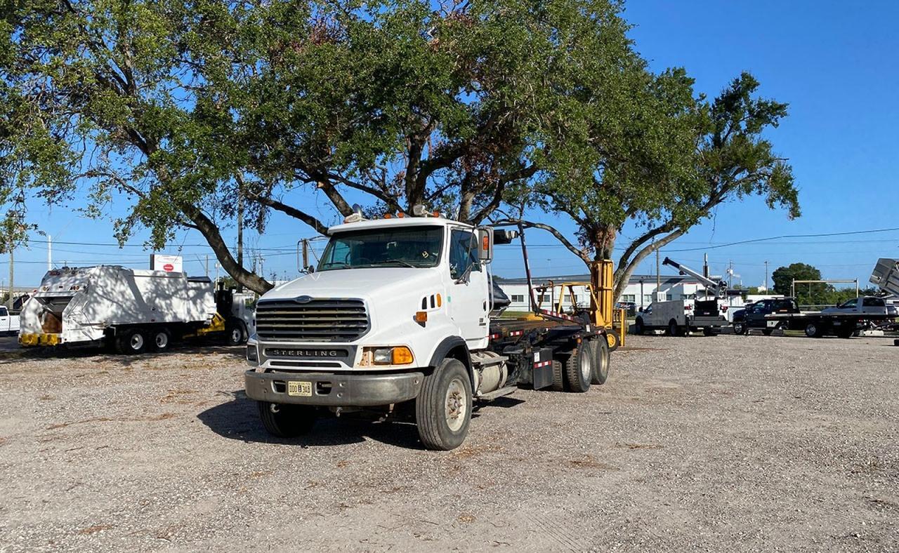 2007 Sterling LT9500 60,000 lb. Galbreath Roll-off Truck Tampa FL