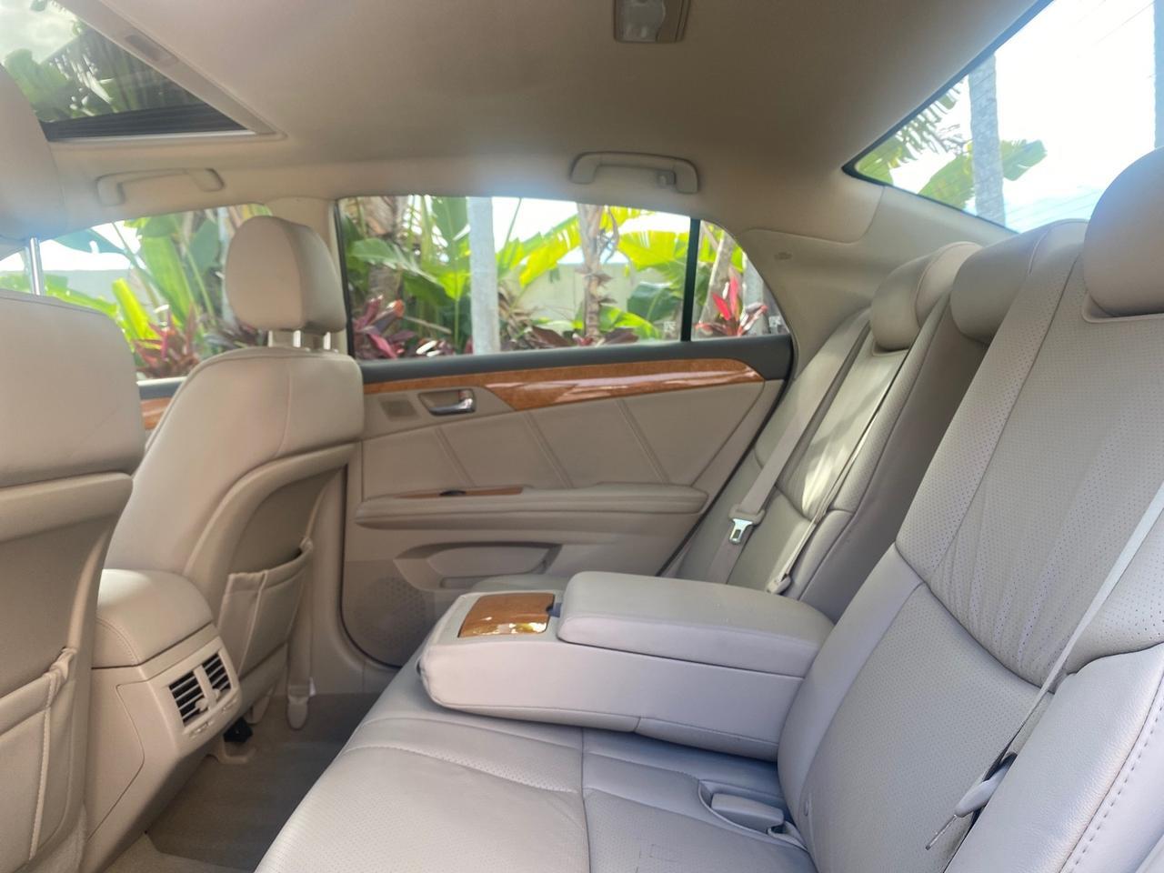 2007 Toyota Avalon Limited LOW MILES 28,392 1 OWNER Pompano Beach FL