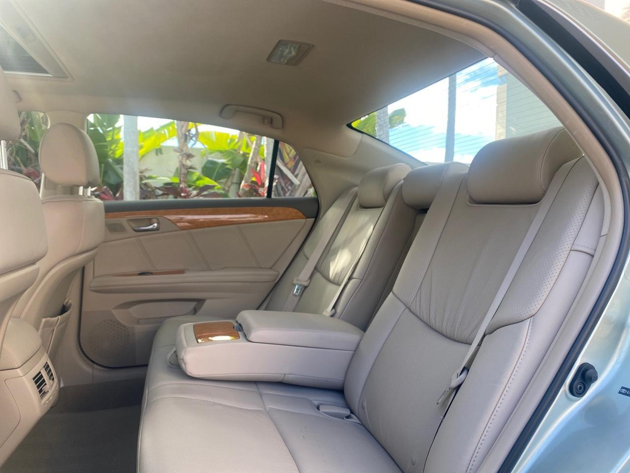 2007 Toyota Avalon Limited LOW MILES 28,392 1 OWNER Pompano Beach FL