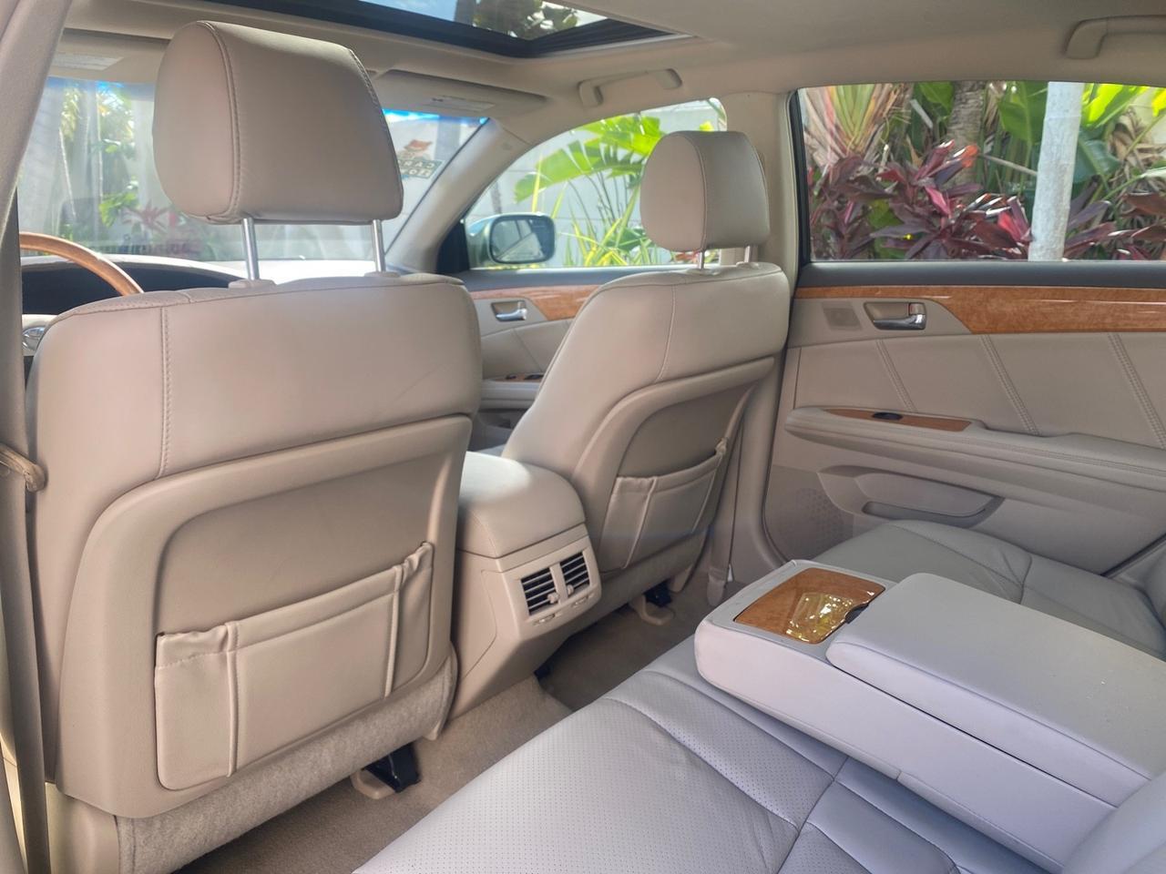 2007 Toyota Avalon Limited LOW MILES 28,392 1 OWNER Pompano Beach FL