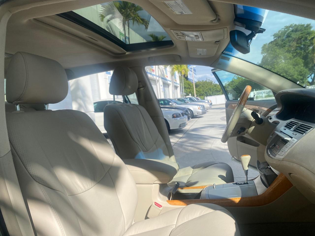 2007 Toyota Avalon Limited LOW MILES 28,392 1 OWNER Pompano Beach FL