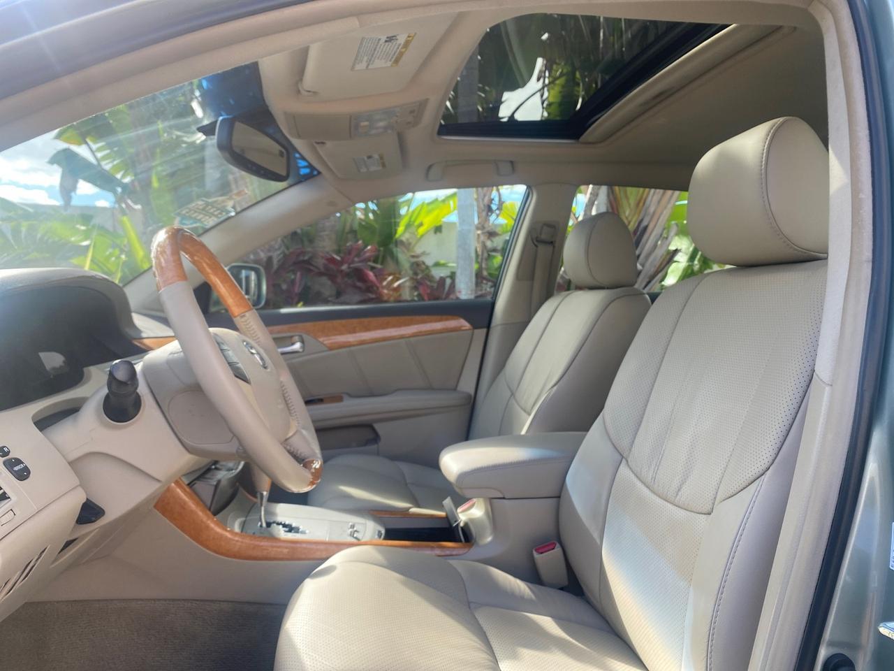 2007 Toyota Avalon Limited LOW MILES 28,392 1 OWNER Pompano Beach FL