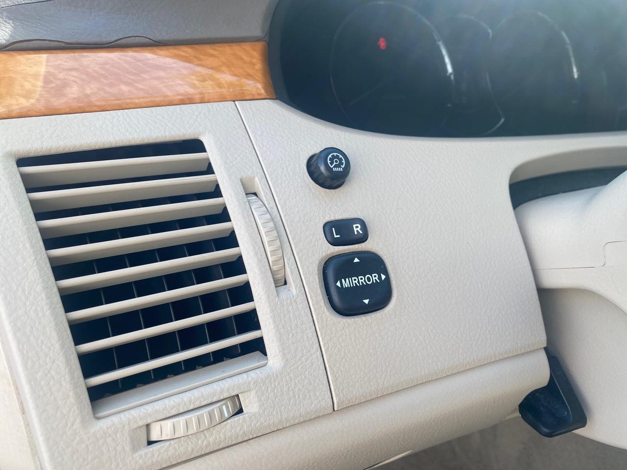 2007 Toyota Avalon Limited LOW MILES 28,392 1 OWNER Pompano Beach FL