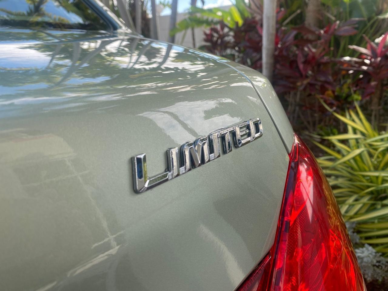 2007 Toyota Avalon Limited LOW MILES 28,392 1 OWNER Pompano Beach FL