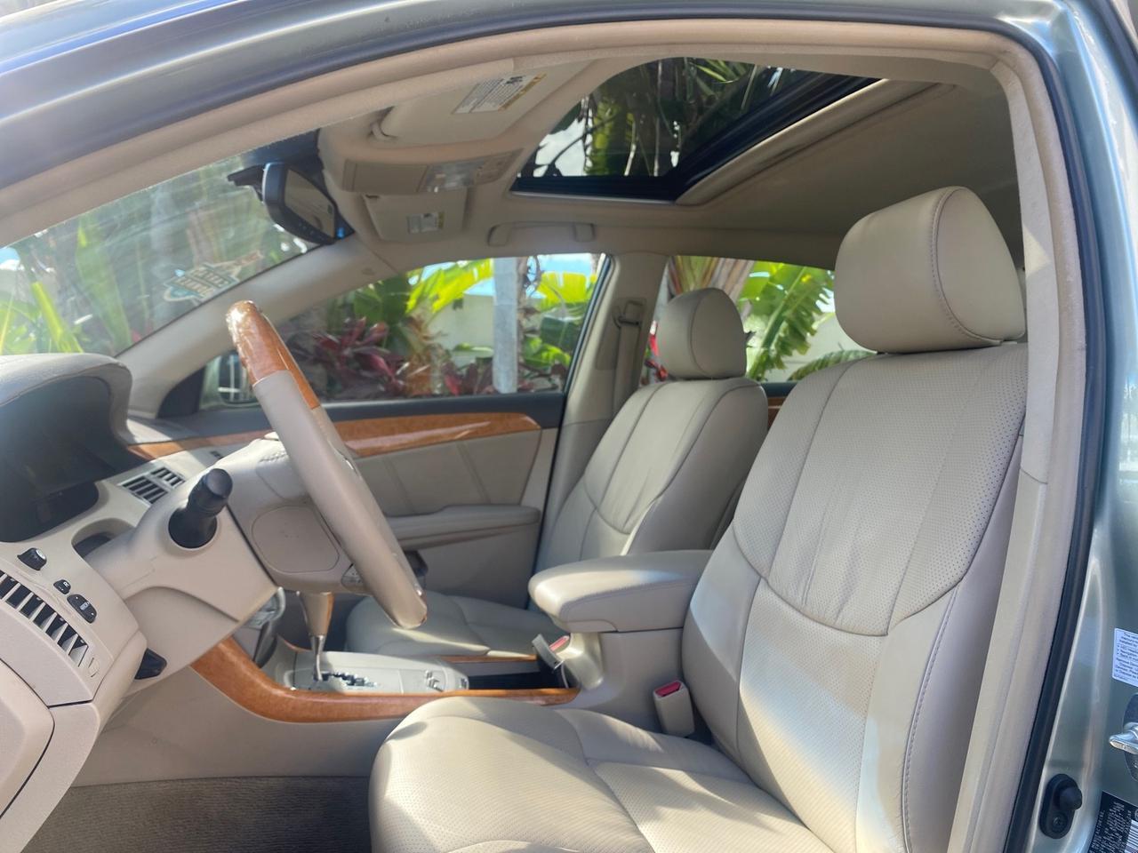 2007 Toyota Avalon Limited LOW MILES 28,392 1 OWNER Pompano Beach FL