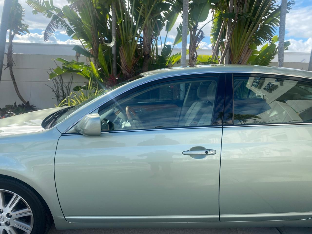 2007 Toyota Avalon Limited LOW MILES 28,392 1 OWNER Pompano Beach FL