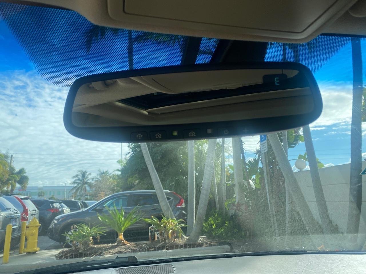 2007 Toyota Avalon Limited LOW MILES 28,392 1 OWNER Pompano Beach FL