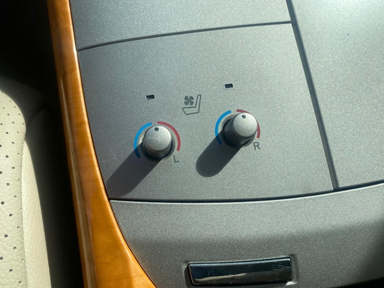 2007 Toyota Avalon Limited LOW MILES 28,392 1 OWNER Pompano Beach FL