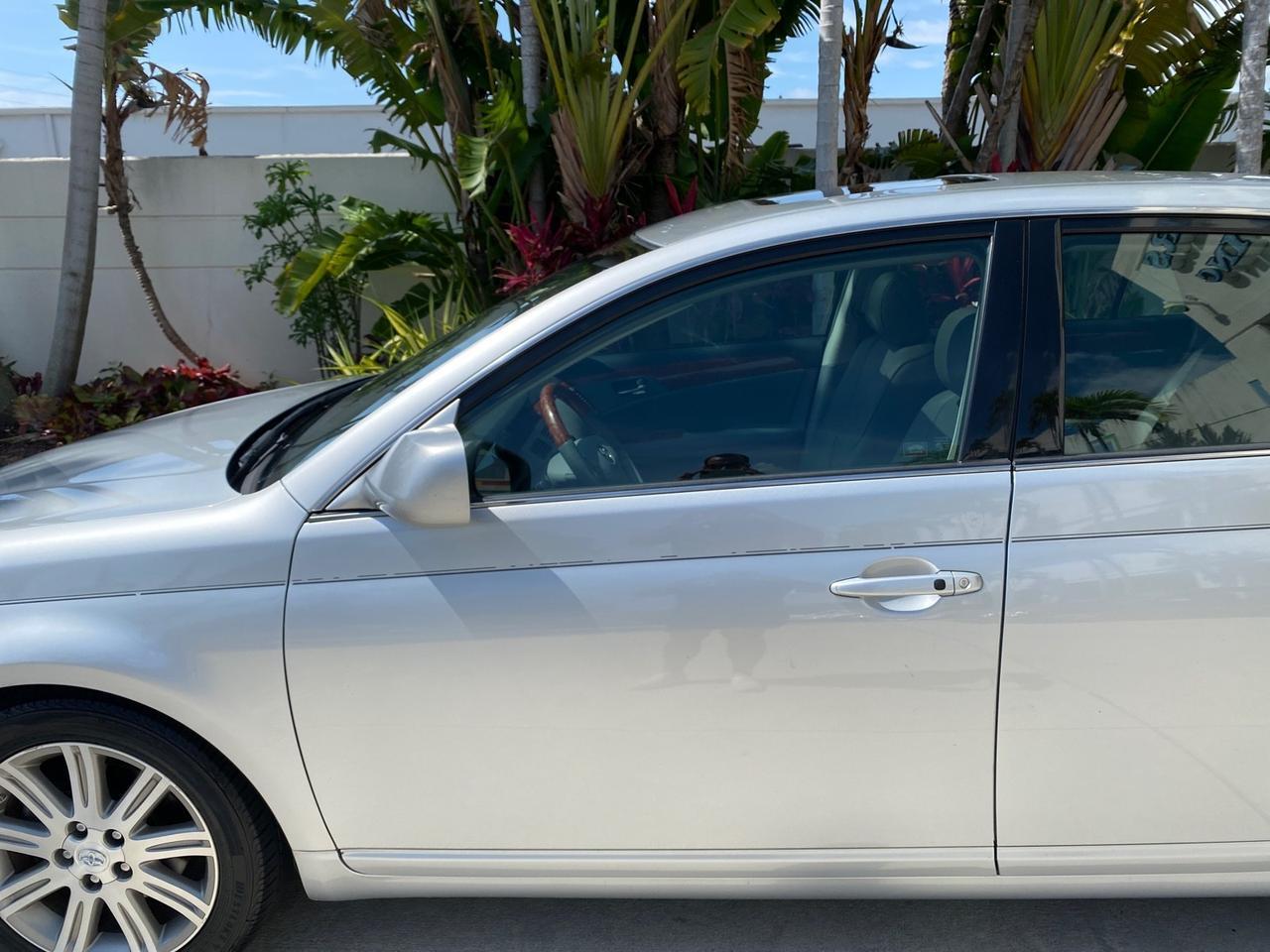 2007 Toyota Avalon SUNROOF Limited LOW MILES 48,568 Pompano Beach FL