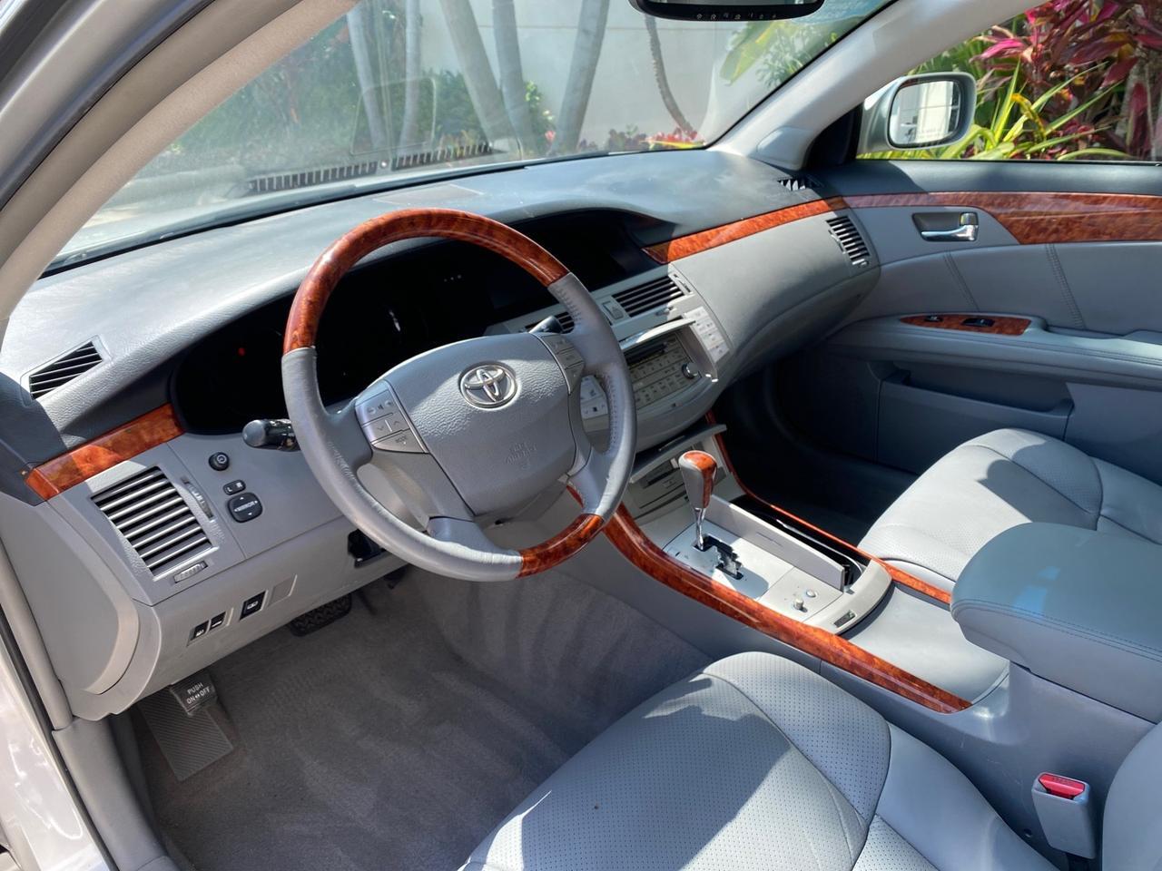 2007 Toyota Avalon SUNROOF Limited LOW MILES 48,568 Pompano Beach FL