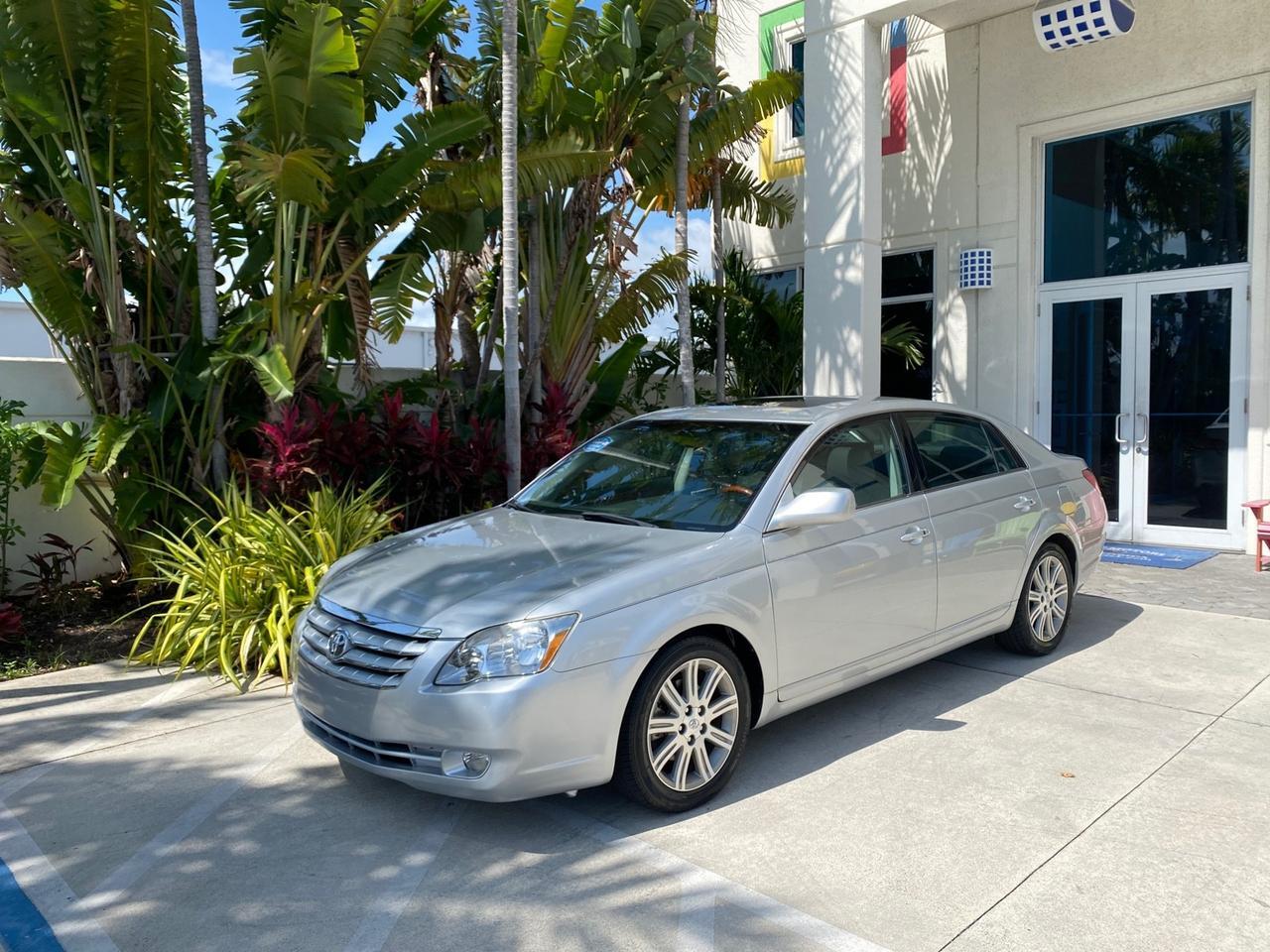 2007 Toyota Avalon SUNROOF Limited LOW MILES 48,568 Pompano Beach FL