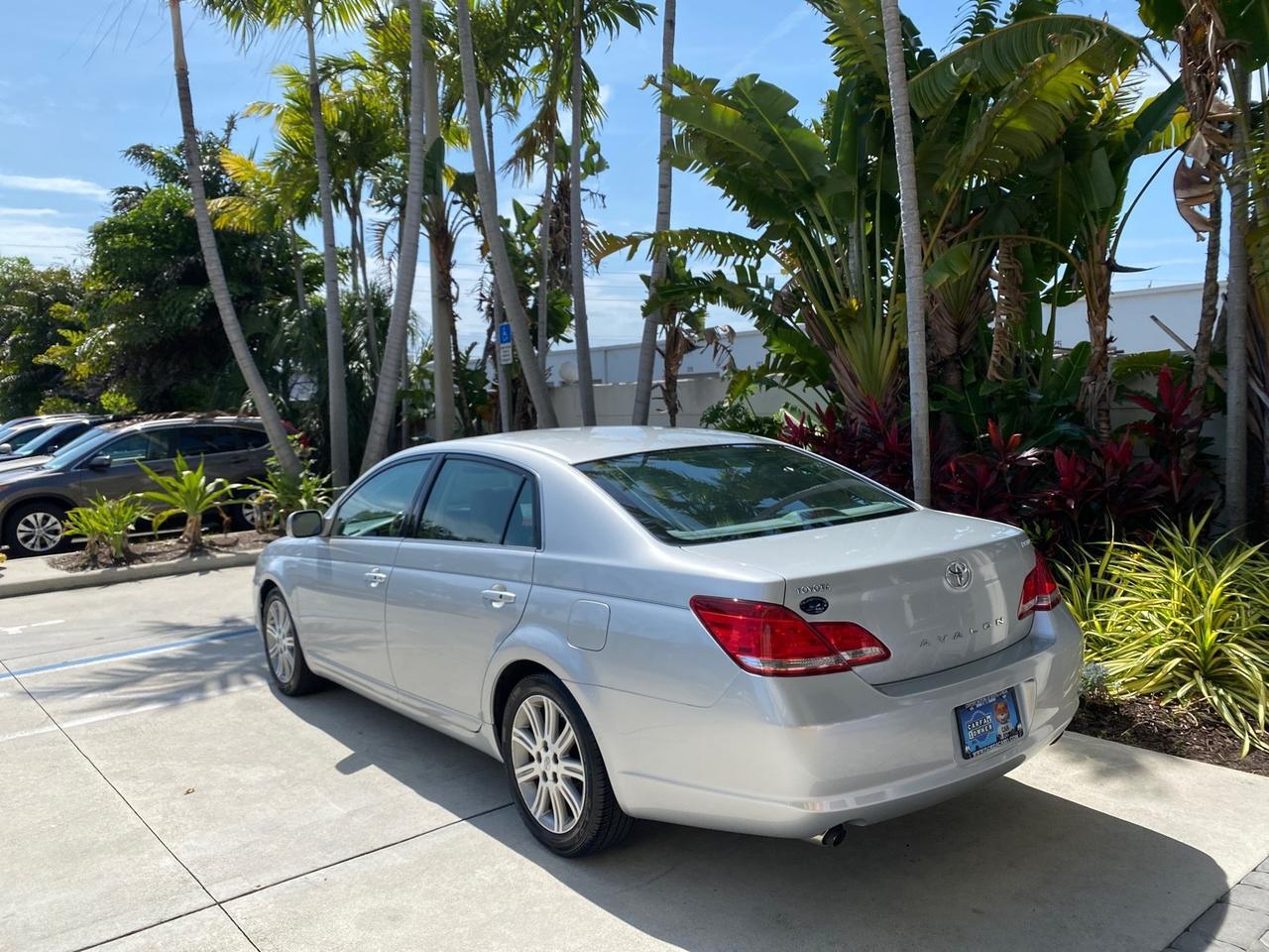 2007 Toyota Avalon SUNROOF Limited LOW MILES 48,568 Pompano Beach FL