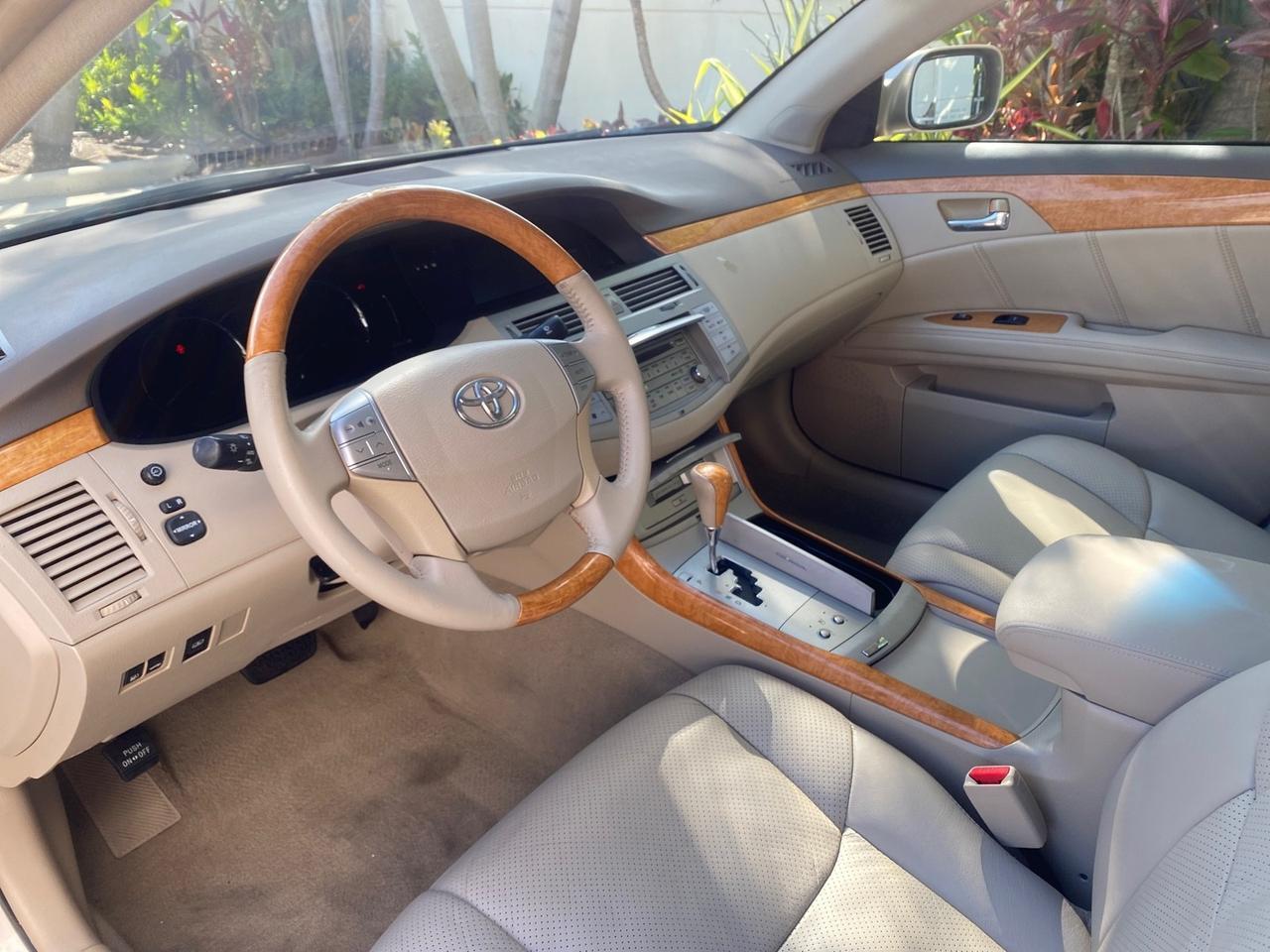 2007 Toyota Avalon XL Limited LOW MILES 73,237 Pompano Beach FL