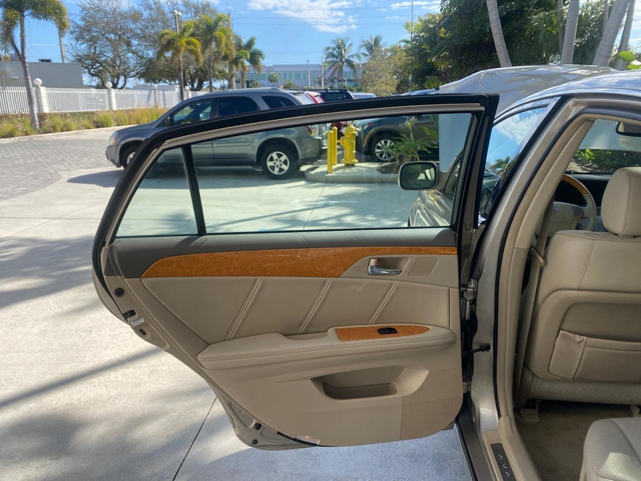 2007 Toyota Avalon XL Limited LOW MILES 73,237 Pompano Beach FL