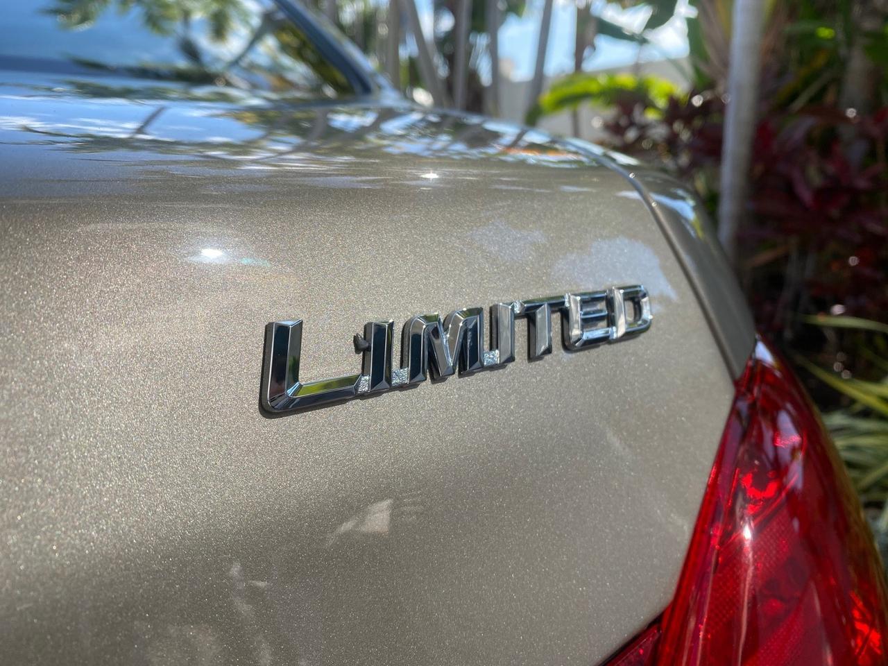 2007 Toyota Avalon XL Limited LOW MILES 73,237 Pompano Beach FL