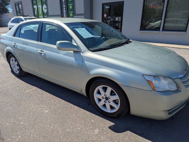 2007 Toyota Avalon XL