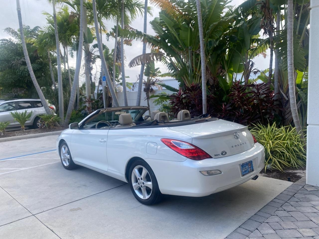 2007 Toyota Camry Solara SLE LOW MILES 67,647 Pompano Beach FL