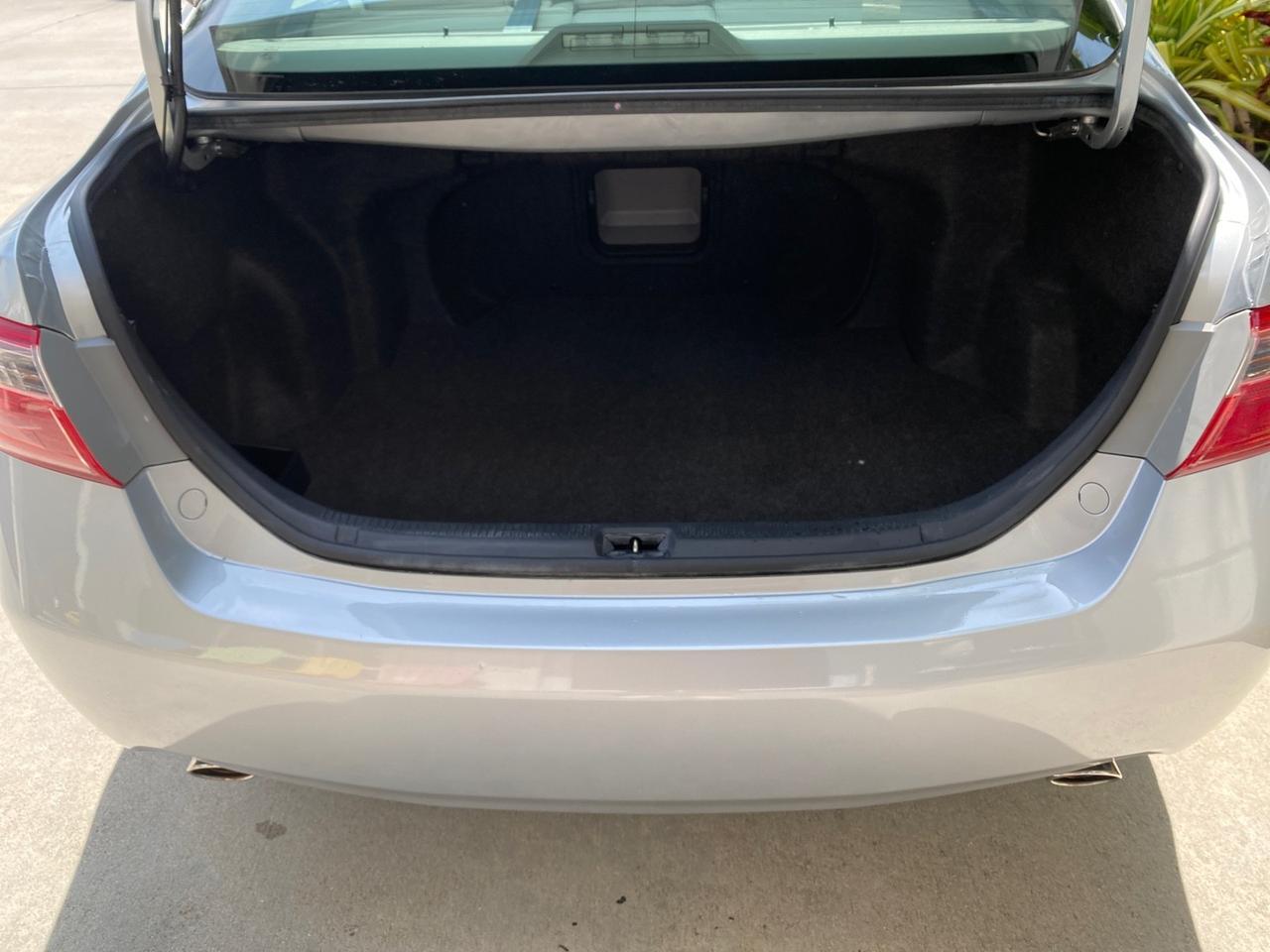 2007 Toyota Camry XLE LOW MILES 15,752 1 OWNER Pompano Beach FL