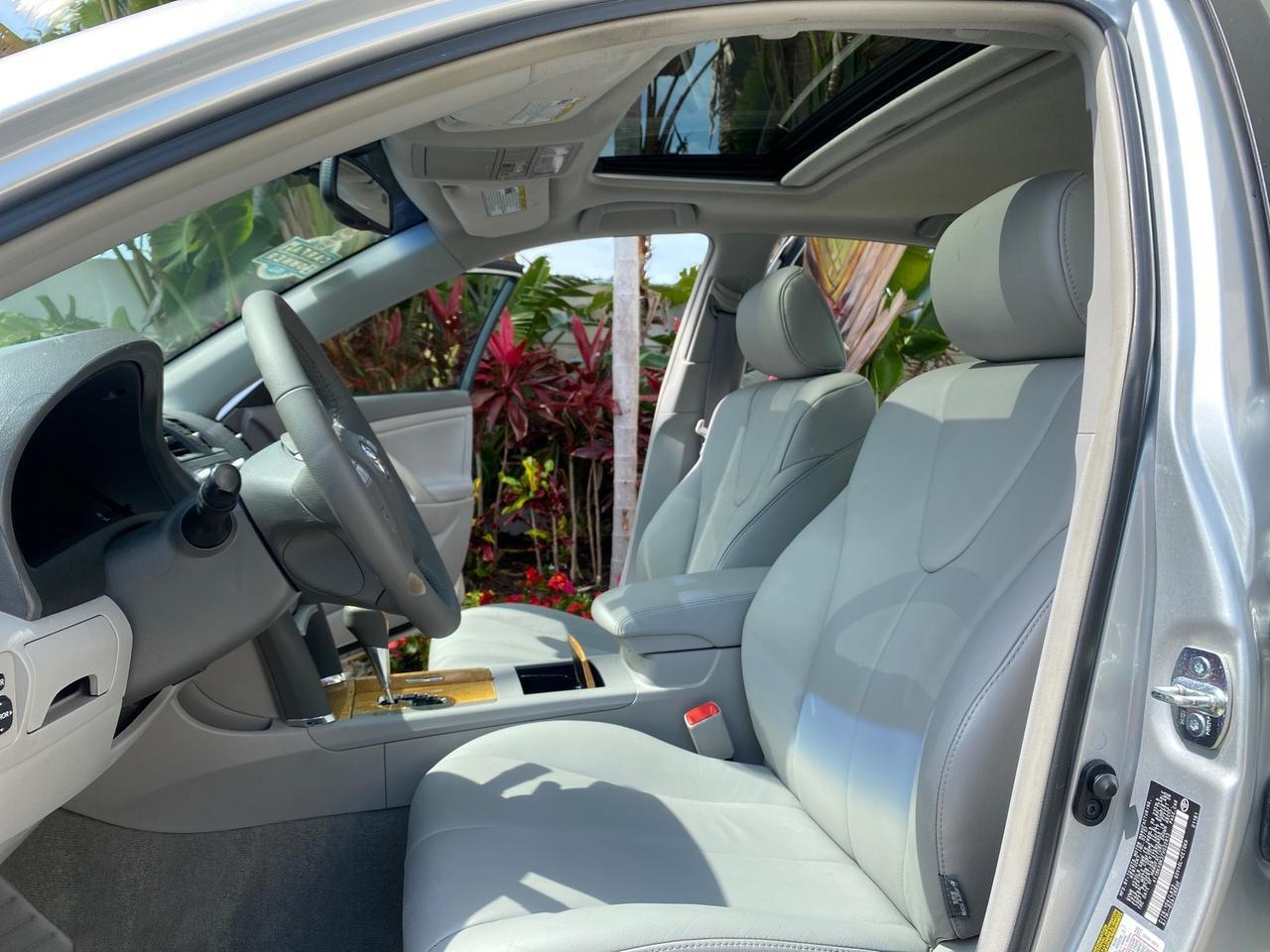 2007 Toyota Camry XLE LOW MILES 15,752 1 OWNER Pompano Beach FL