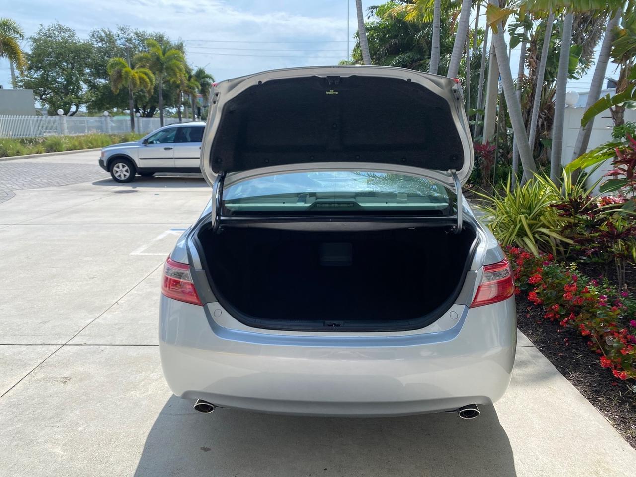 2007 Toyota Camry XLE LOW MILES 15,752 1 OWNER Pompano Beach FL