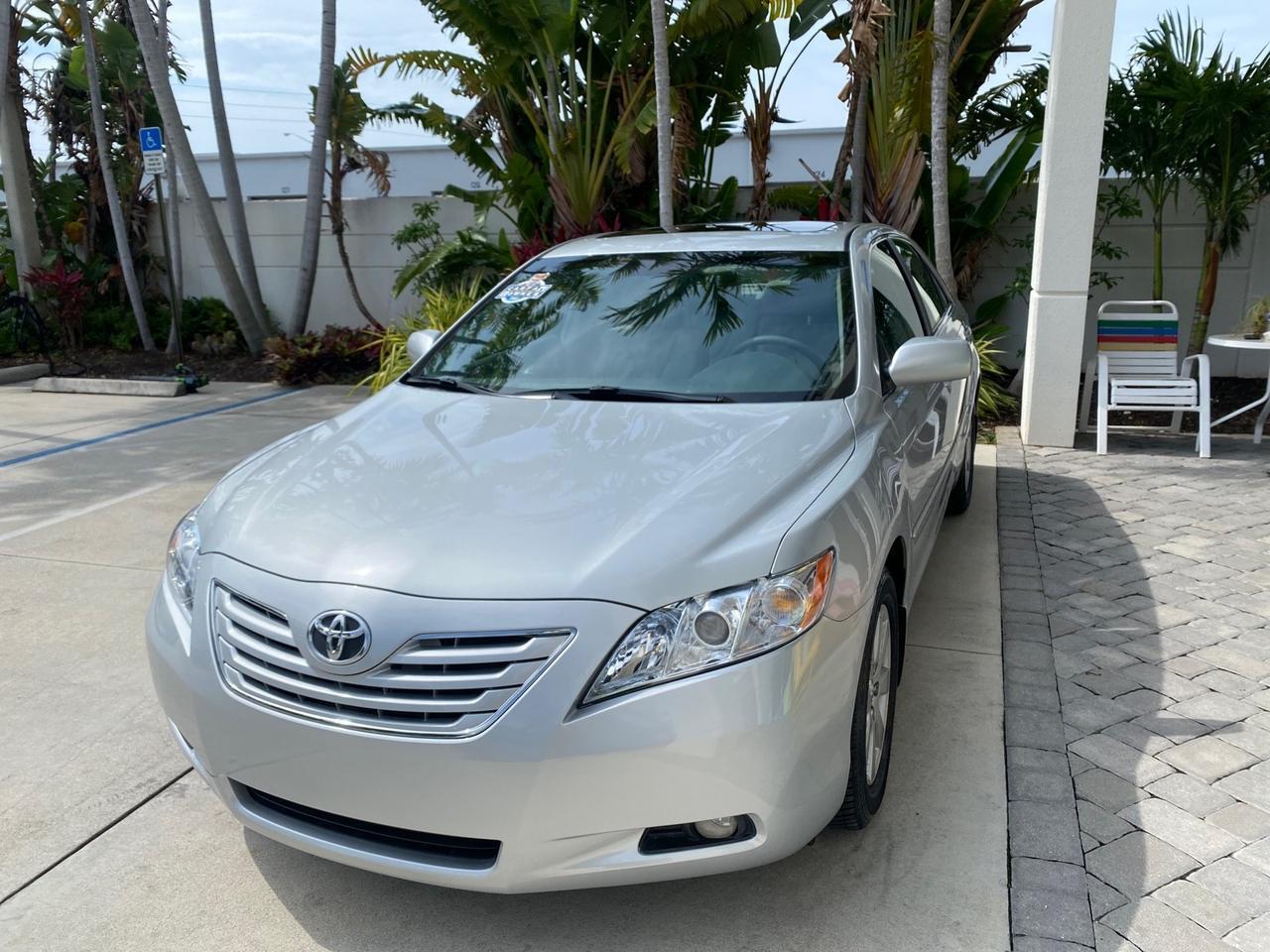 2007 Toyota Camry XLE LOW MILES 15,752 1 OWNER Pompano Beach FL