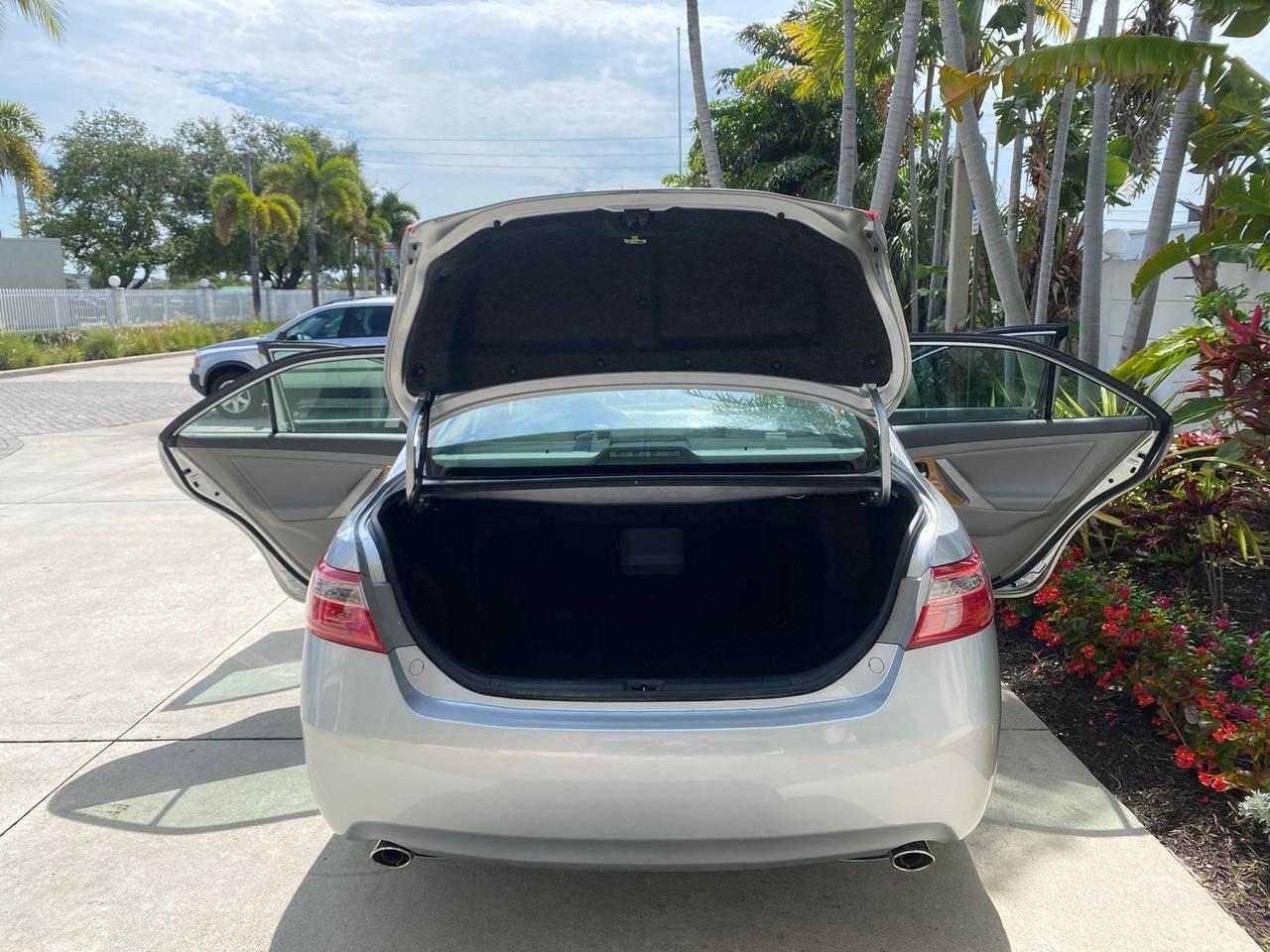 2007 Toyota Camry XLE LOW MILES 15,752 1 OWNER Pompano Beach FL