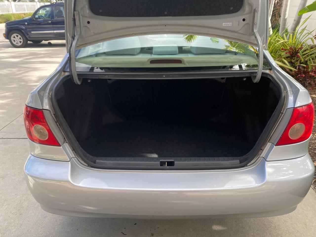 2007 Toyota Corolla LOADED LOW MILES 11,867 1 OWNER Pompano Beach FL