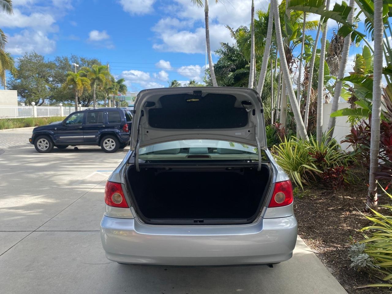 2007 Toyota Corolla LOADED LOW MILES 11,867 1 OWNER Pompano Beach FL