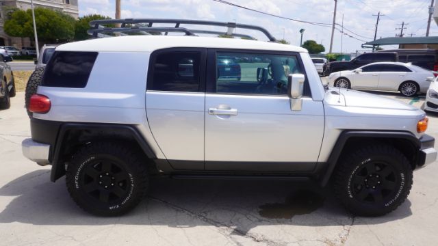 2007 Toyota FJ Cruiser Base Laredo TX